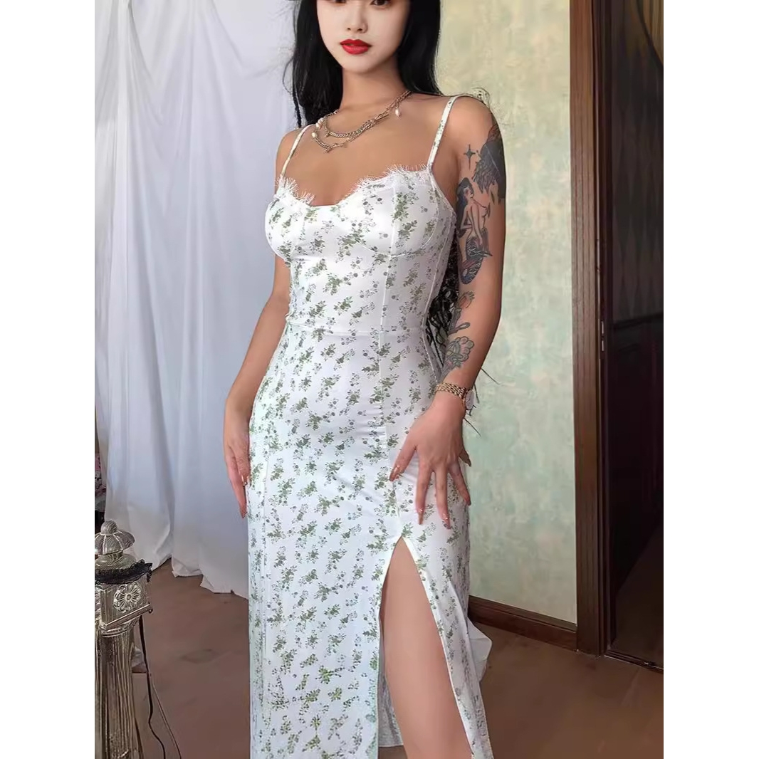 Vestido Halter Asimétrico con  - Dresses reseña y precio