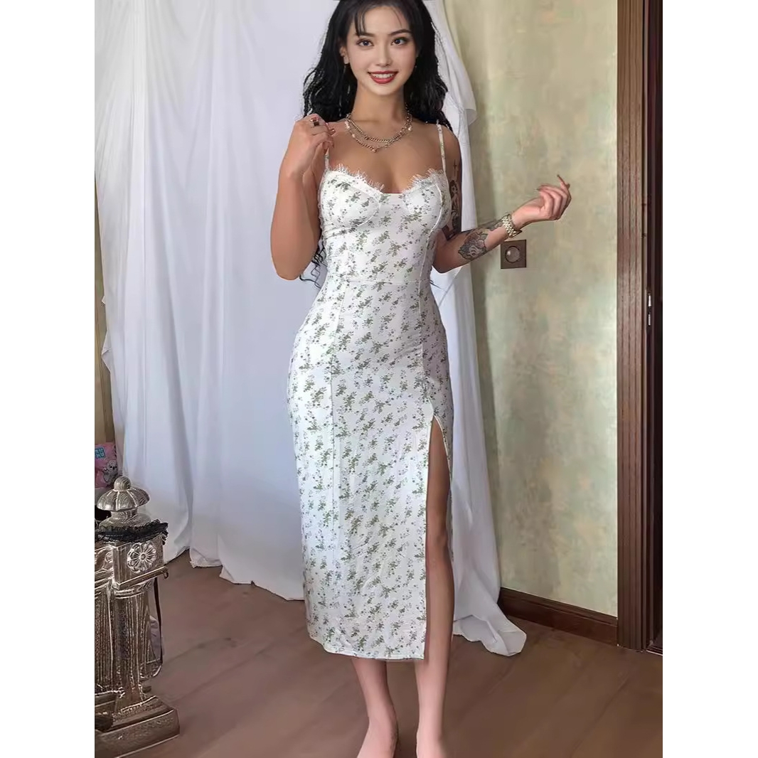 Vestido Halter Asimétrico con  - Dresses reseña y precio